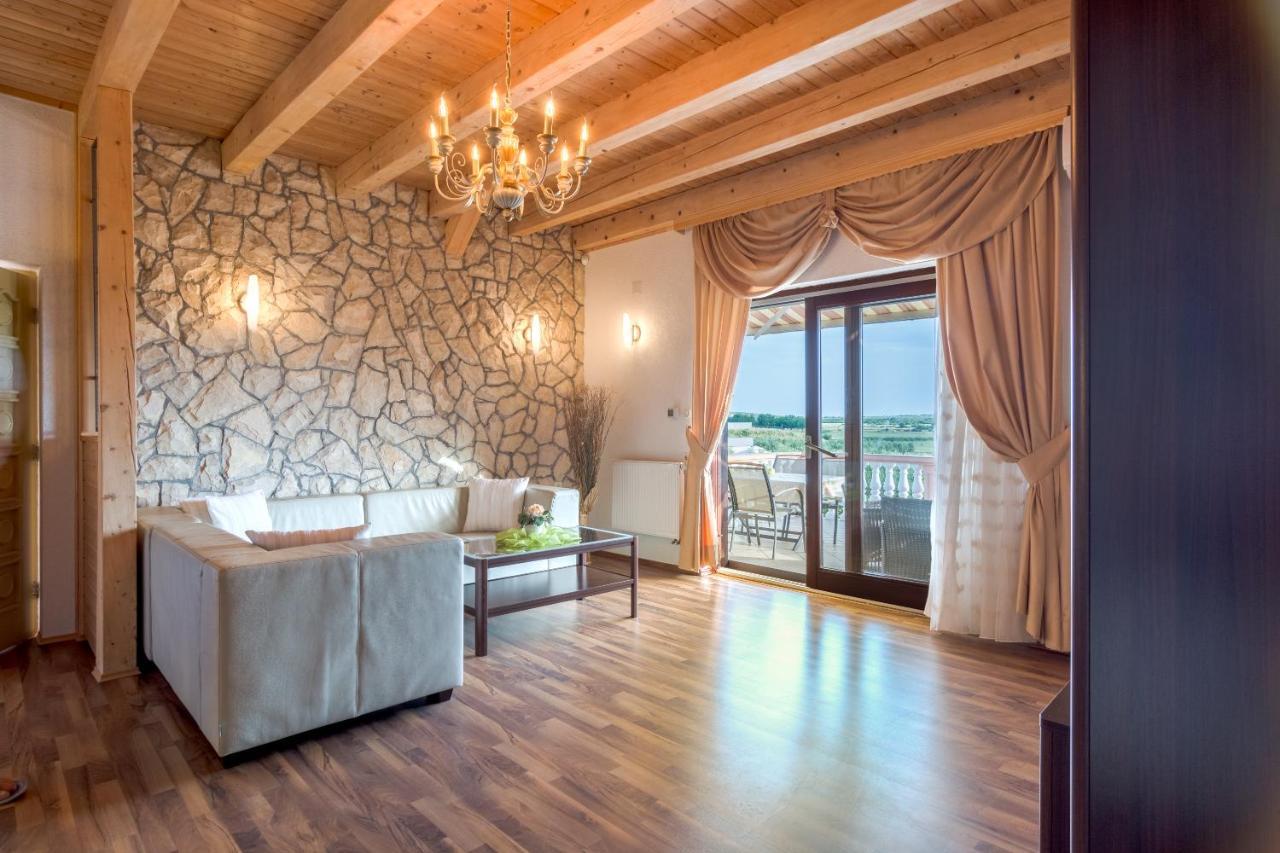 Villa Luka Polaca Esterno foto